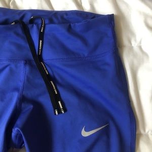 Nike Crop Leggings